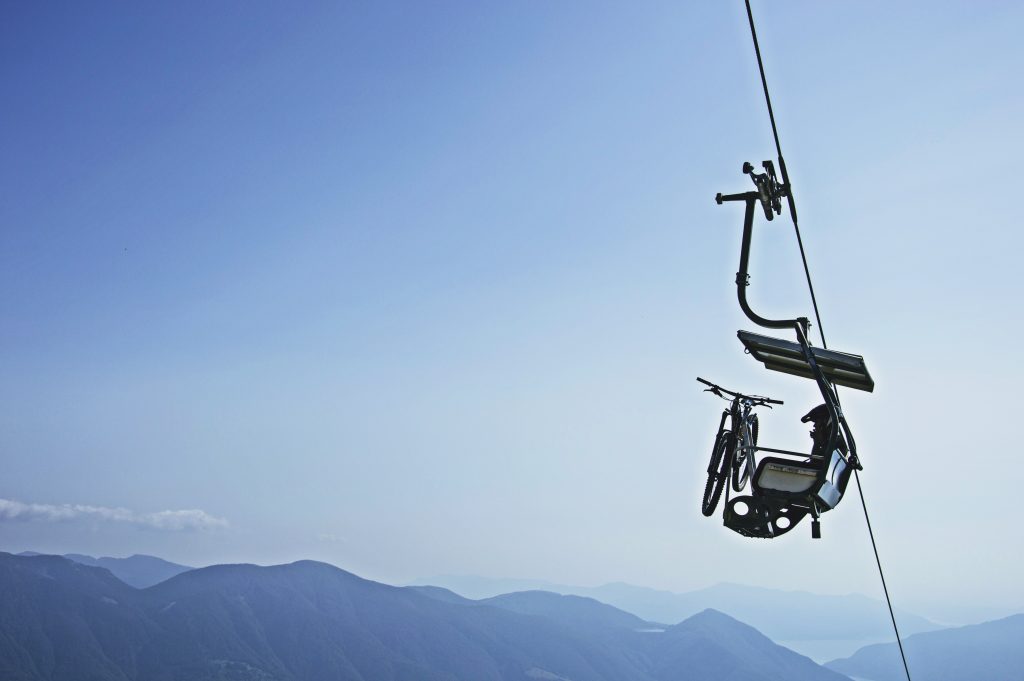 "Il mio benessere é...chiudere gli occhi e accarezzare dolcemente queste creature meravigliose chiamate "animali" che ci infondono tanto benessere mentale ed emotivo con un senso di rilassamento e piacevolezza di cui non ci si stanca mai.