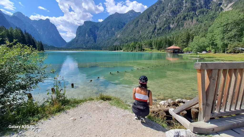 dove l'acqua incontra il cielo e il rumore della natura che rilassa la mente...