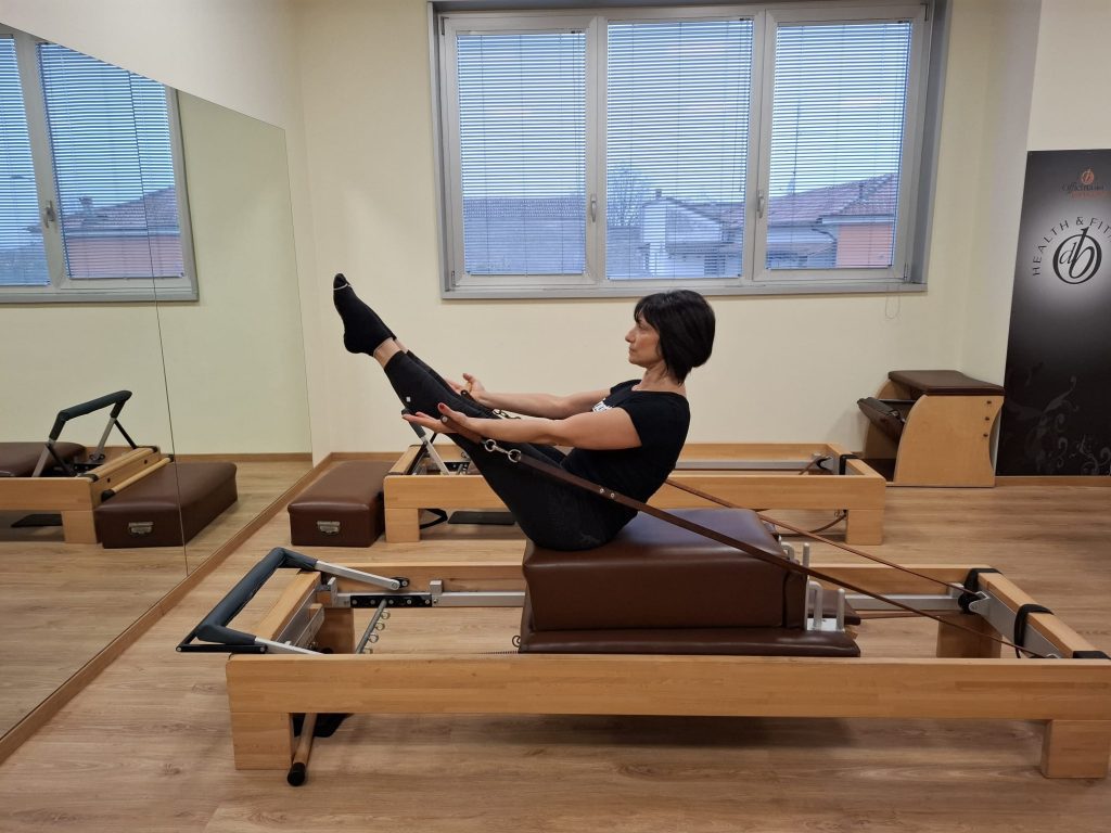 Prendere del tempo per me stessa,migliorando la respirazione ,l'equilibrio e la tonicità muscolare,facendo il pilates