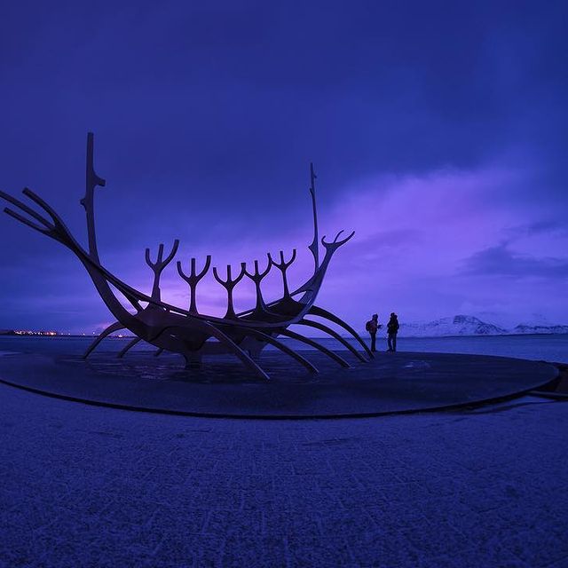 la natura, mi regala più di un semplice dono: un momento sospeso, un’emozione che profuma di salsedine; durerà poco e poi finirà ma si trasformerà in un indelebile dolce ricordo…