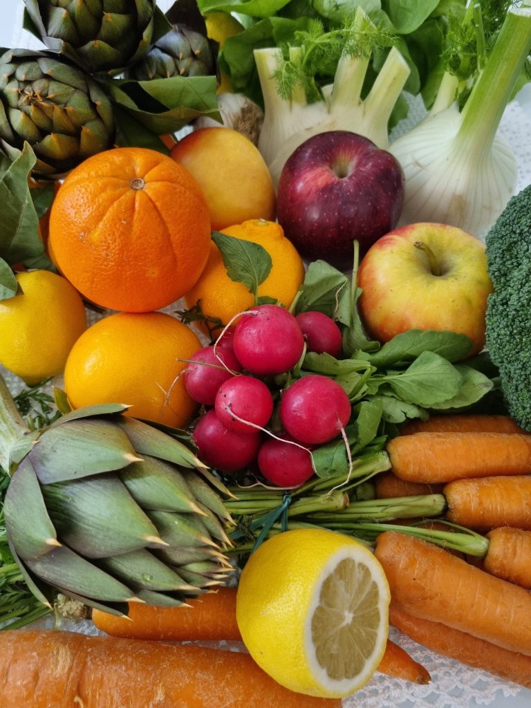 Fare il pieno di frutta e verdura, colorata e salutare, per riequilibrare la mia alimentazione, dopo i festeggiamenti, i brindisi e gli eccessi a tavola dei giorni natalizi.
