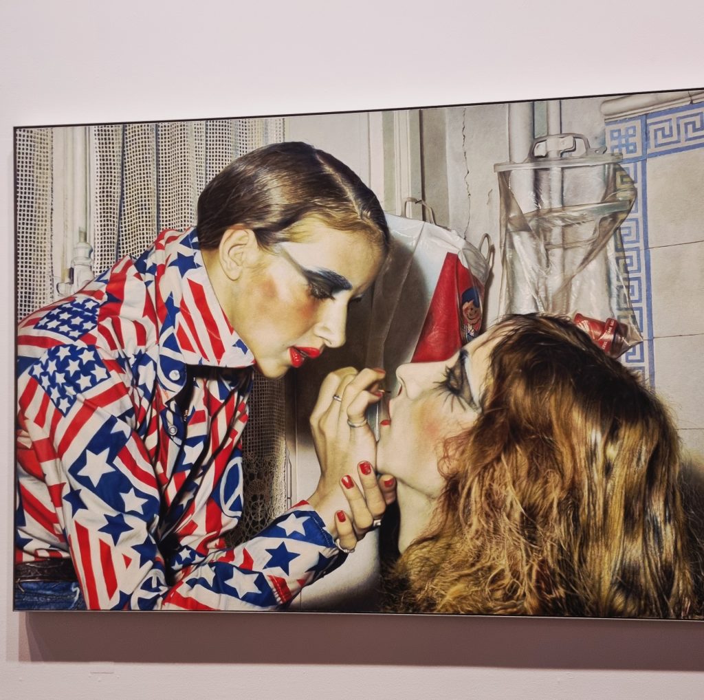 Arricchire e stimolare la mia mente visitando musei. L'arte mi incuriosisce , mi fa riflettere e mi rilassa.