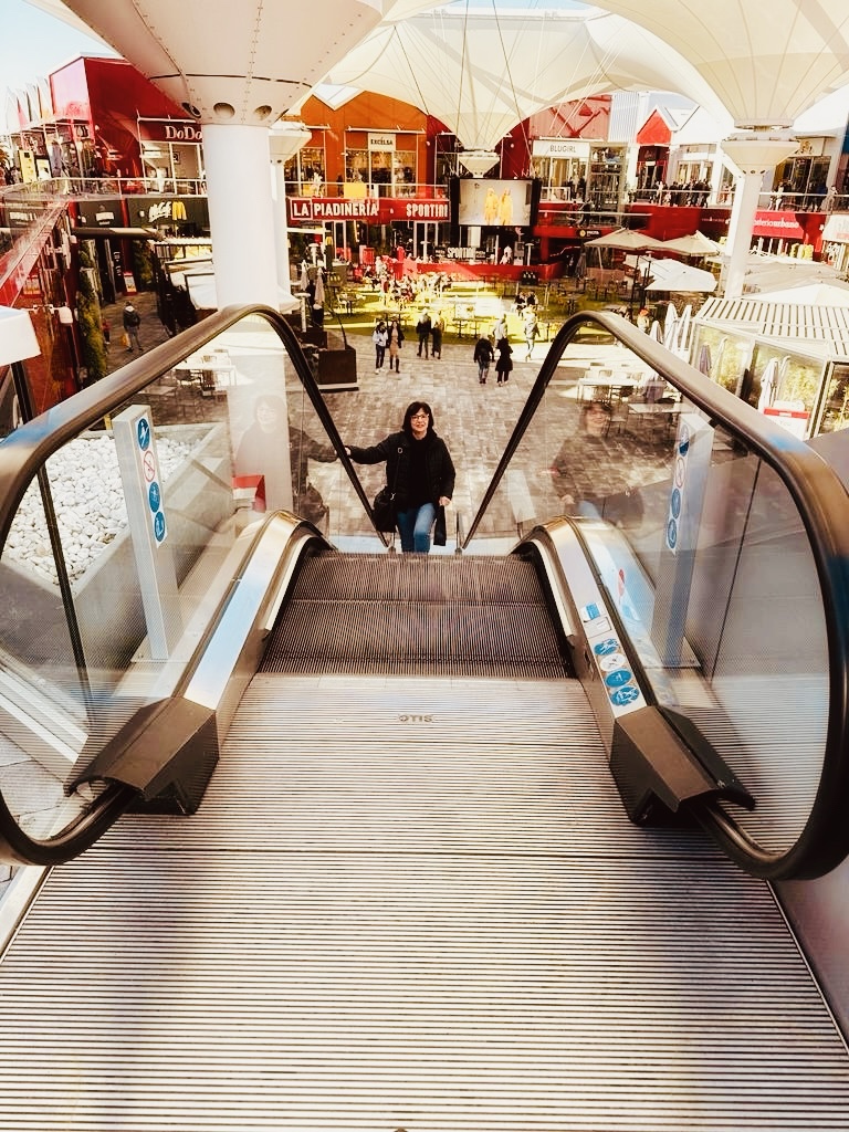 Fare shopping… non ti cambia la vita ma l’umore sii