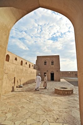 MSC Virtuosa Castello di Khasab-Penisola del Musandam Emirati Arabi-regione Oman