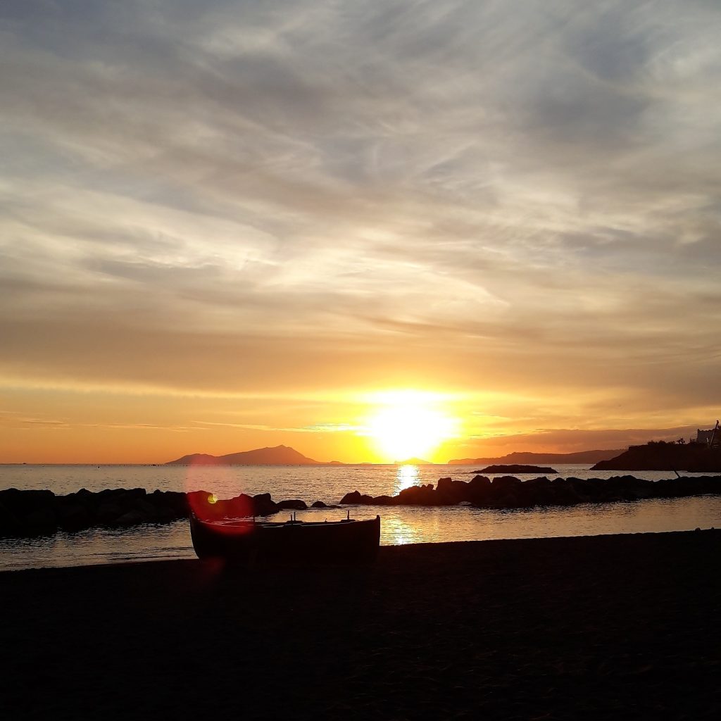 Guardare oltre l'orizzonte e perdermi nei miei sogni