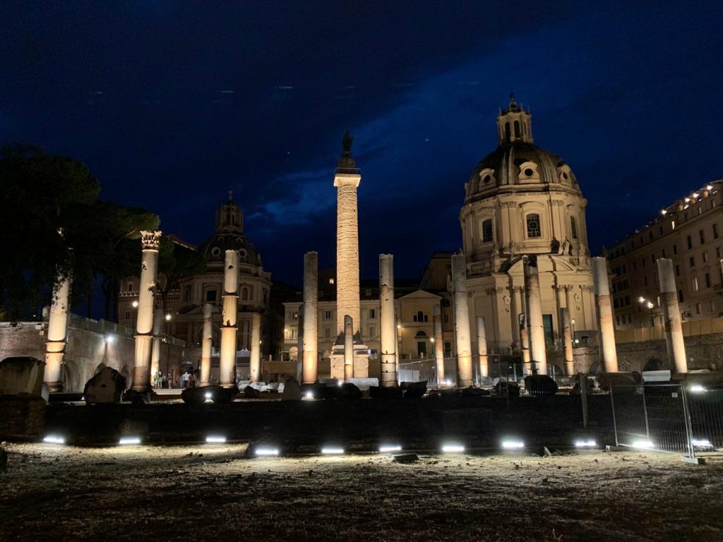 “Il mio benessere è contemplare la storia antica”