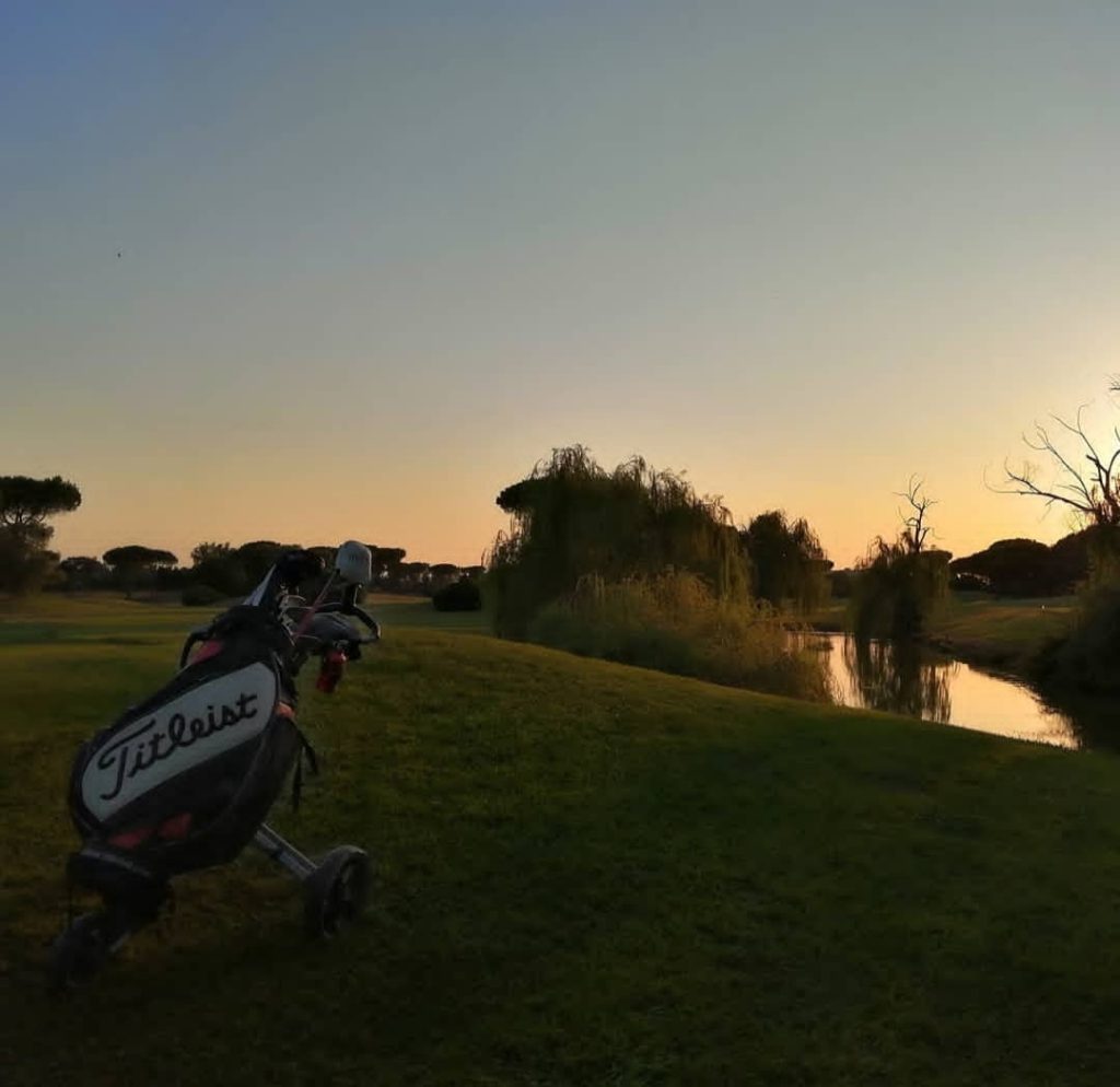 abbinare lo sport, l'ambiente, il ben-essere ed il relax.