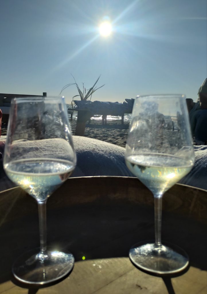 staccare la spina, guardare il mare e rilassarmi.