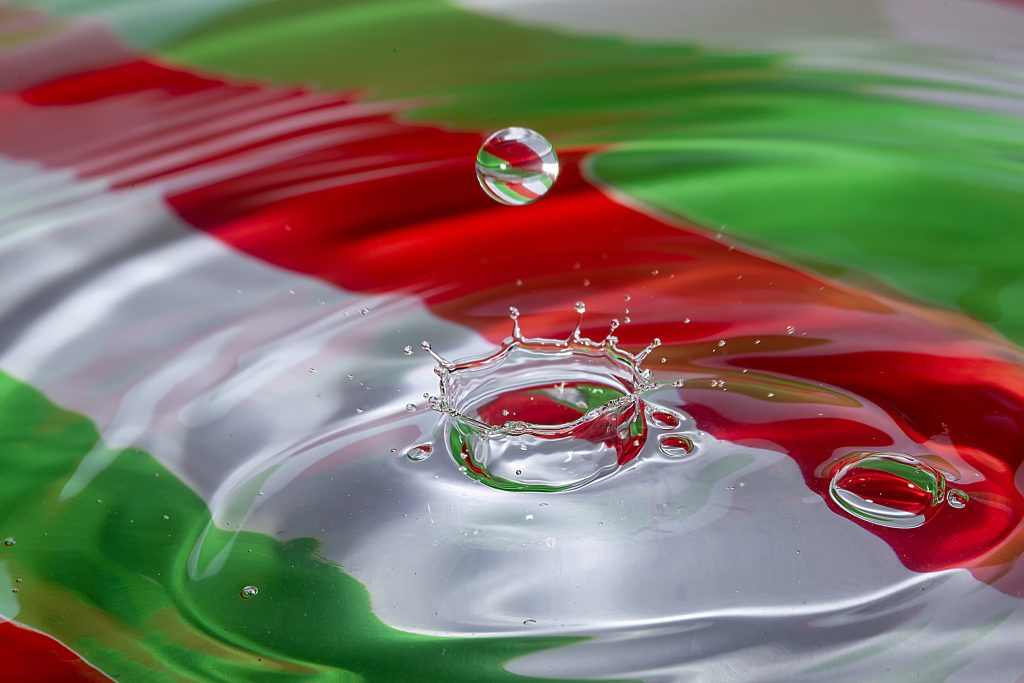 ...la perfezione di una goccia e la sua fragilità.