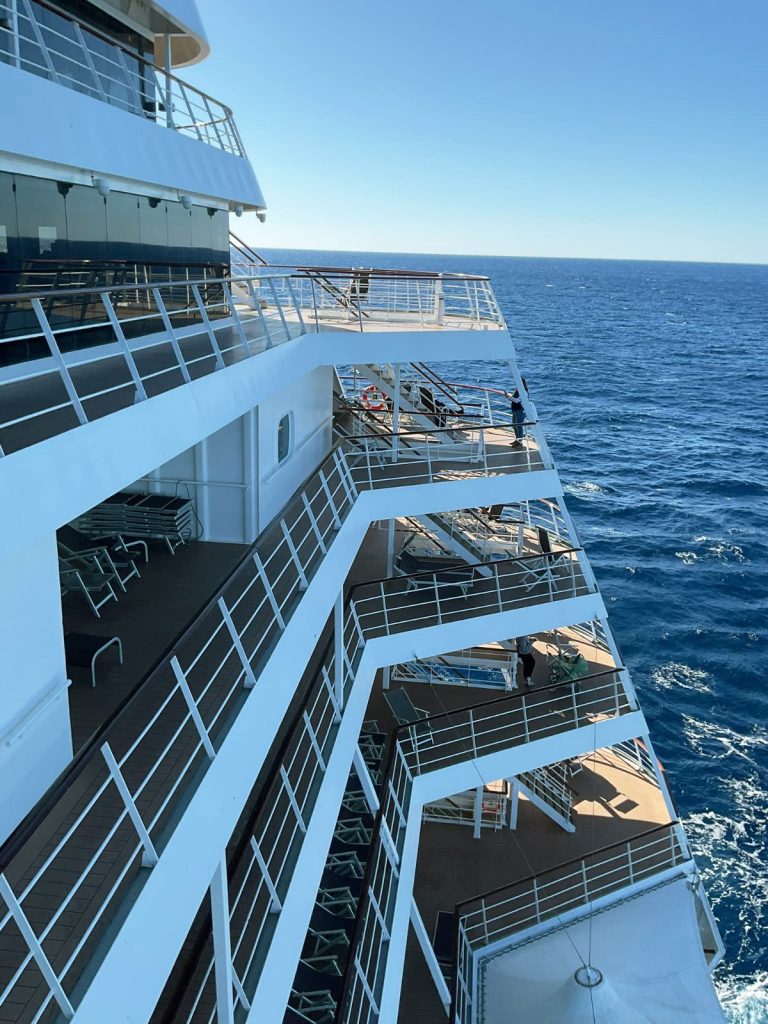 Il mio benessere è fuggire dal caos cittadino e rifugiarsi in una bella e sana crociera in mezzo al mare !