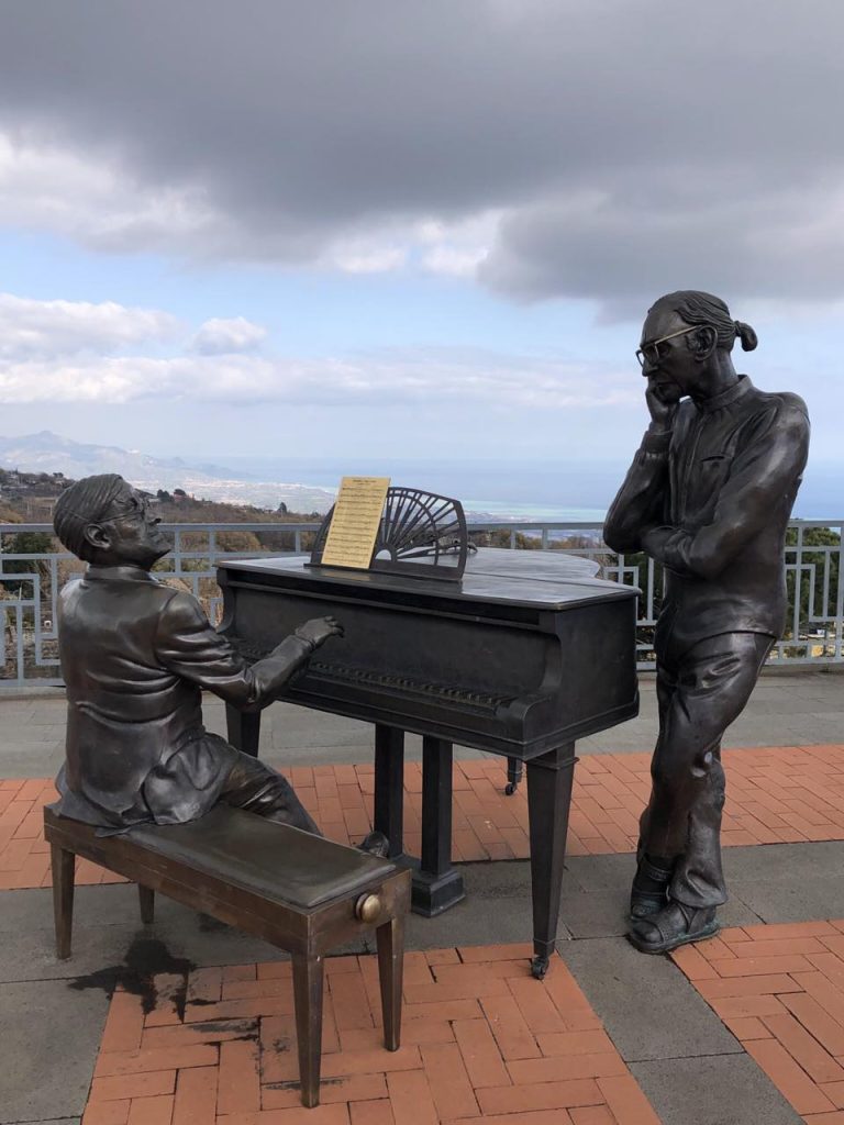 Rilassarmi ascoltando i miei cantautori preferiti: Lucio Dalla e Franco Battiato!