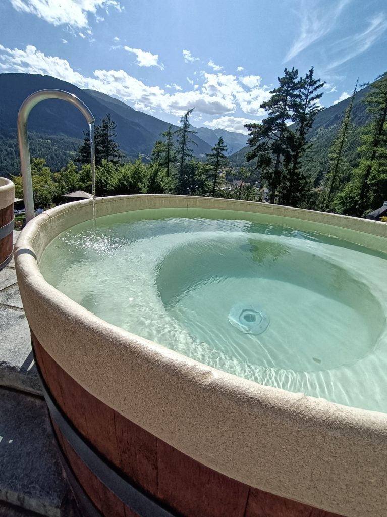 una giornata alle terme, godendosi le vasche all'aperto