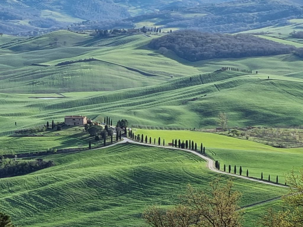Considerarsi sempre una parte del tutto