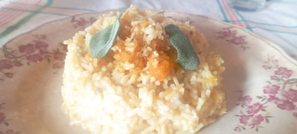 Il mio benessere è raccogliere i fichi d India del mio giardino e preparare un risotto che ha il profumo dell estate
