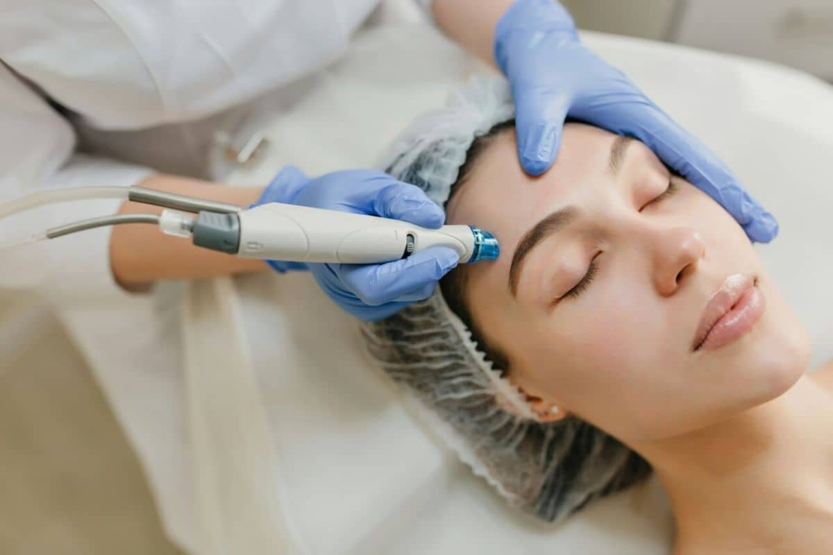Make-up After a Facial Treatment