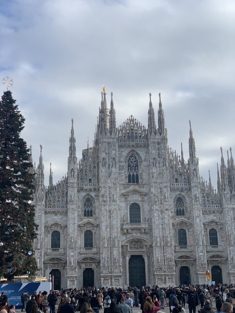 Esplorare e visitare