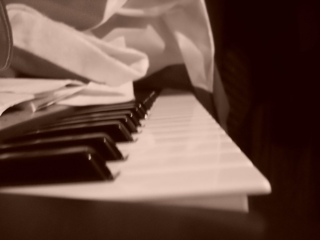 sentire le note musicali.