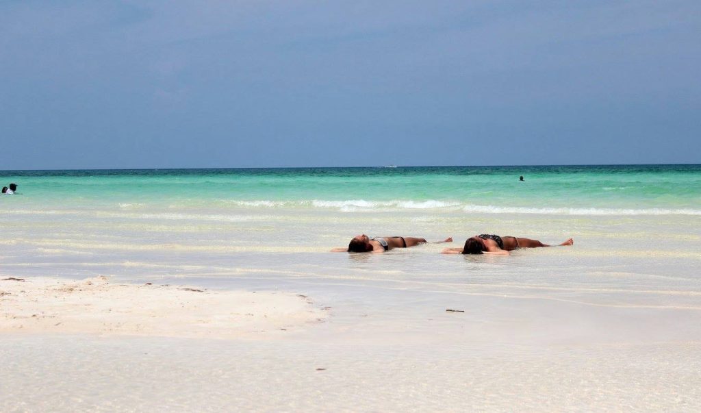 #IL MIO BENESSERE FARMI ACCAREZZARE DAL MARE CRISTALLINO.