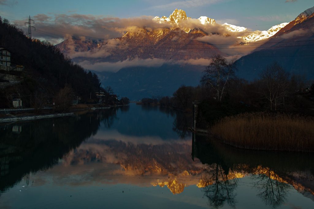ammirare i colori della natura impressi sul quadro dal pittore del creato