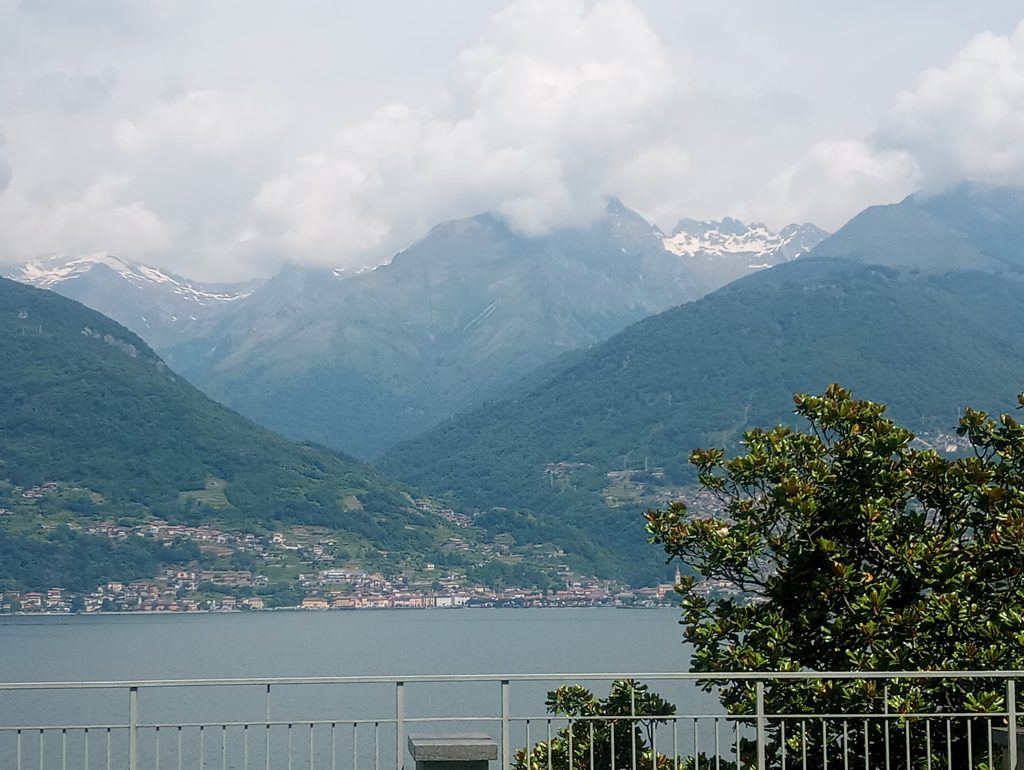... osservare un paesaggio lacustre che calma l'anima